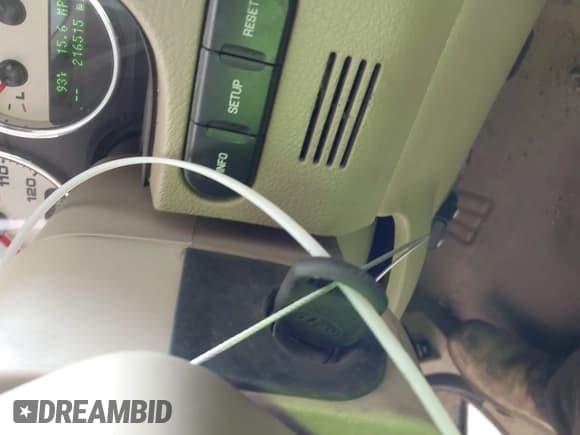 ✅ 2008 Ford F-150 XLT • VIN: 1FTPW12V28KC19876 • Lot: 41877096. Listed on IAAI with 216,515 mi. Free auction sales archive from the USA and detailed vehicle history report at DreamBid. Image 11.