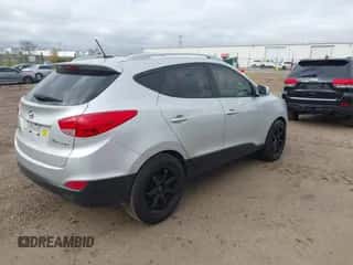 2012 Hyundai Tucson GLS with VIN KM8JU3AC3CU433615, listed as a IAAI auction lot 43513146 with 187,525 mi miles and . Bid and sale history available at DreamBid. Image 4.