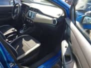 ✅ 2020 Nissan Versa SV • VIN: 3N1CN8EV9LL863214 • Lot: 43160156. Wystawiony na IAAI z przebiegiem 57 170 mil. Bezpłatny archiwum sprzedaży aukcyjnych z USA i szczegółowy raport historii pojazdu na DreamBid. Zdjęcie 5.