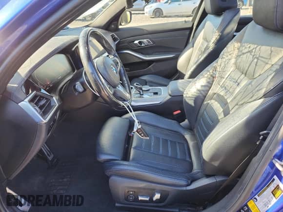 2020 BMW 3 Series M340i xDrive z VIN WBA5U9C05LFH97938, wystawiony jako Copart lot #85898295 z przebiegiem 55 003 mil mil oraz Szkoda całkowita • Salvage title. Historia ofert i sprzedaży dostępna na DreamBid. Obrazek 7.