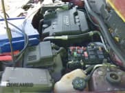 ✅ 2007 Chevrolet Equinox LS • VIN: 2CNDL13FX76005878 • Lot: 41933911. Wystawiony na IAAI z przebiegiem 100 740 mil. Bezpłatny archiwum sprzedaży aukcyjnych z USA i szczegółowy raport historii pojazdu na DreamBid. Zdjęcie 12.