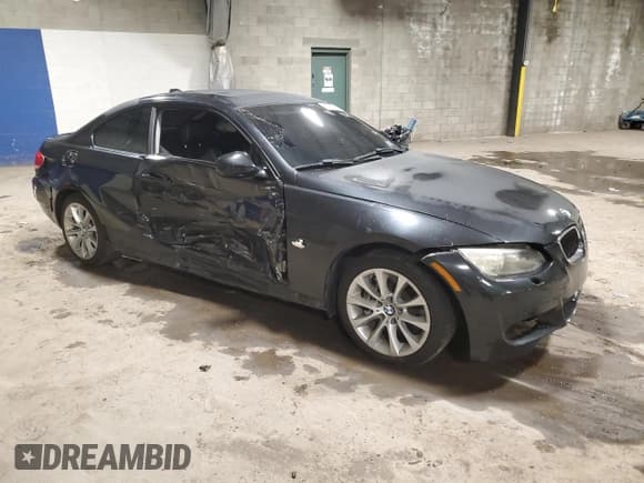 ✅ 2010 BMW 3 Series 335i xDrive • VIN: WBAWC7C56AE270773 • Lot: 84585834. Listed on Copart with 113,951 mi. Free auction sales archive from the USA and detailed vehicle history report at DreamBid. Image 4.