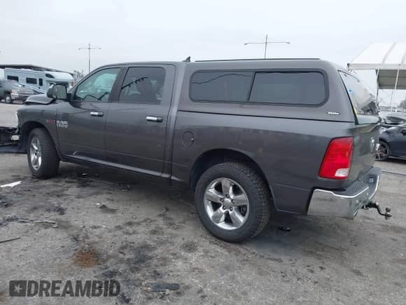 2016 Ram 1500 Big Horn with VIN 1C6RR6LM3GS233861, listed as a IAAI auction lot 41890394 with 61,637 mi miles and . Bid and sale history available at DreamBid. Image 3.