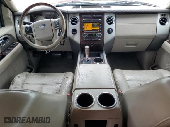 ✅ 2010 Ford Expedition Max Limited • VIN: 1FMJK1K52AEB70325 • Lot: 55571755. Listed on Copart with 199,231 mi. Free auction sales archive from the USA and detailed vehicle history report at DreamBid. Image 8.