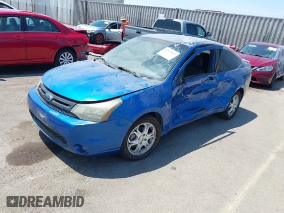 ✅ 2010 Ford Focus SE • VIN: 1FAHP3CN9AW179439 • Lot: 42711227. Wystawiony na IAAI z przebiegiem 131 727 mil. Bezpłatny archiwum sprzedaży aukcyjnych z USA i szczegółowy raport historii pojazdu na DreamBid. Zdjęcie 17.