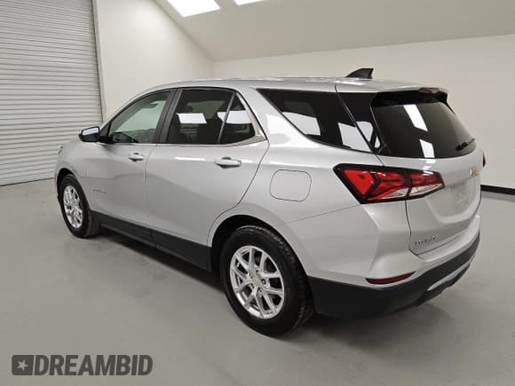 ✅ 2022 Chevrolet Equinox LT • VIN: 2GNAXJEV6N6138514 • Lot: 86239715. Listed on Copart with 152,794 mi. Free auction sales archive from the USA and detailed vehicle history report at DreamBid. Image 2.