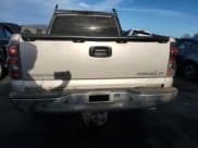 ✅ 2004 Chevrolet Silverado 1500 LS • VIN: 2GCEC19TX41219204 • Lot: 91649455. Wystawiony na Copart z przebiegiem 239 719 mil. Bezpłatny archiwum sprzedaży aukcyjnych z USA i szczegółowy raport historii pojazdu na DreamBid. Zdjęcie 6.