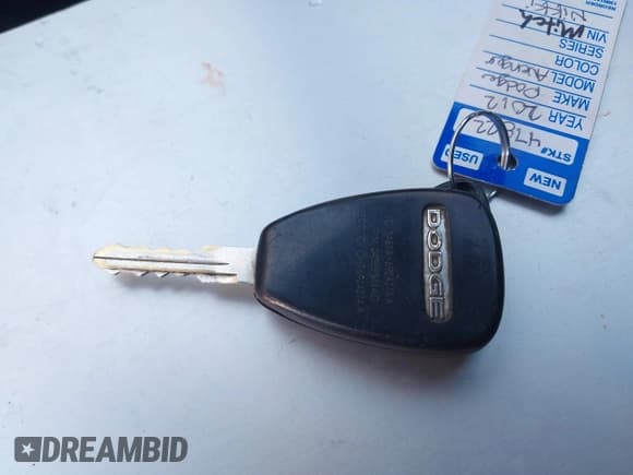 ✅ 2012 Dodge Avenger SXT • VIN: 1C3CDZCBXCN148493 • Лот: 41293874. Опубликован ранее на IAAI с пробегом 168 141 миль. Бесплатный доступ к архиву аукционных продаж из США и подробный отчёт об истории автомобиля на DreamBid. Изображение 11.