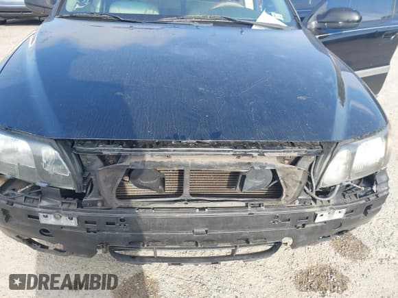 ✅ 2002 Volvo S60 • VIN: YV1RS61R322098265 • Лот: 43178130. Опубликован ранее на IAAI с пробегом Не указан. Бесплатный доступ к архиву аукционных продаж из США и подробный отчёт об истории автомобиля на DreamBid. Изображение 6.