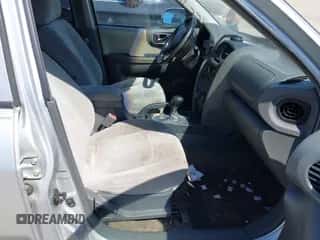 2005 Hyundai Santa Fe GLS с VIN KM8SC13D15U945622, выставлен на аукционе IAAI как лот 41722794 с пробегом Не указан миль и . История ставок и продаж доступна на DreamBid. Изображение 5.