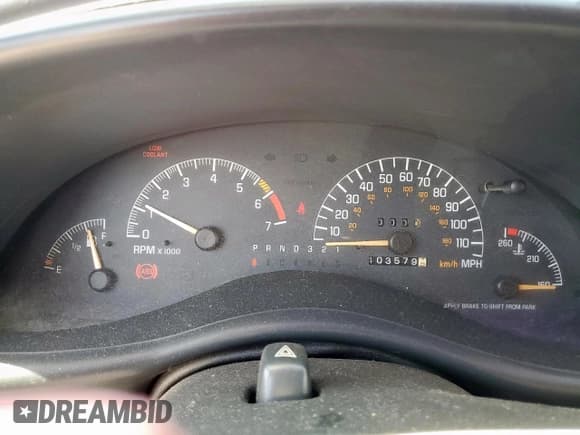 ✅ 2002 Pontiac Grand Prix SE • VIN: 1G2WK52J72F173039 • Lot: 67582115. Wystawiony na Copart z przebiegiem 103 579 mil. Bezpłatny archiwum sprzedaży aukcyjnych z USA i szczegółowy raport historii pojazdu na DreamBid. Zdjęcie 9.