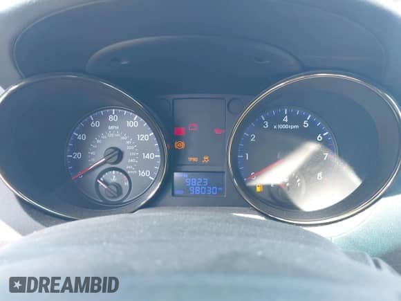 2012 Hyundai Genesis Coupe 2.0T z VIN KMHHT6KD5CU069966, wystawiony jako IAAI lot #42858390 z przebiegiem 98 030 mil mil oraz . Historia ofert i sprzedaży dostępna na DreamBid. Obrazek 7.