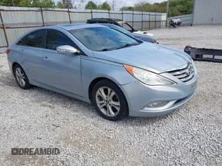 ✅ 2011 Hyundai Sonata Limited • VIN: 5NPEC4AC9BH018662 • Lot: 43319971. Listed on IAAI with 111,623 mi. Free auction sales archive from the USA and detailed vehicle history report at DreamBid. Image 1.