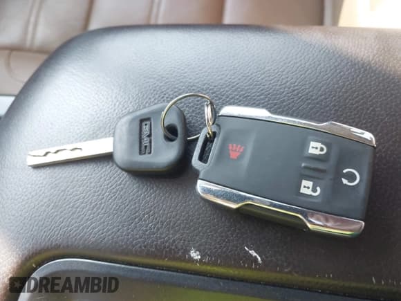 ✅ 2017 GMC Sierra 1500 Denali • VIN: 3GTU2PEJXHG504536 • Lot: 43157897. Listed on IAAI with 112,602 mi. Free auction sales archive from the USA and detailed vehicle history report at DreamBid. Image 11.