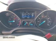 ✅ 2017 Ford Escape Titanium • VIN: 1FMCU0JD3HUC80662 • Lot: 43873809. Wystawiony na IAAI z przebiegiem 9 741 mil. Bezpłatny archiwum sprzedaży aukcyjnych z USA i szczegółowy raport historii pojazdu na DreamBid. Zdjęcie 7.