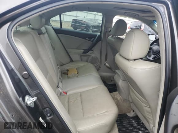 ✅ 2010 Acura TSX • VIN: JH4CU2F68AC002893 • Lot: 71556514. Listed on Copart with 213,744 mi. Free auction sales archive from the USA and detailed vehicle history report at DreamBid. Image 10.