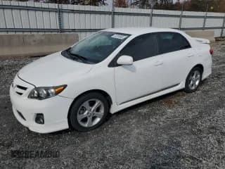 ✅ 2013 Toyota Corolla L • VIN: 2T1BU4EE1DC975451 • Lot: 91231845. Listed on Copart with 128,478 mi. Free auction sales archive from the USA and detailed vehicle history report at DreamBid. Image 1.