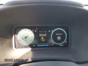 ✅ 2022 Hyundai Kona Limited • VIN: KM8K53A35NU786670 • Lot: 92683845. Wystawiony na Copart z przebiegiem 27 210 mil. Bezpłatny archiwum sprzedaży aukcyjnych z USA i szczegółowy raport historii pojazdu na DreamBid. Zdjęcie 9.