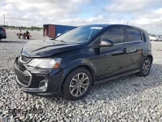 2020 Chevrolet Sonic LT с VIN 1G1JD6SB1L4107901, выставлен на аукционе Copart как лот 85551785 с пробегом 79 796 миль миль и Списание • Salvage title. История ставок и продаж доступна на DreamBid. Изображение 1.