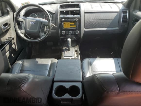 ✅ 2010 Ford Escape Limited • VIN: 1FMCU0E74AKD23895 • Lot: 68259715. Listed on Copart with 164,828 mi. Free auction sales archive from the USA and detailed vehicle history report at DreamBid. Image 8.