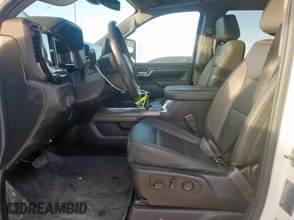 ✅ 2024 Chevrolet Silverado 2500HD LTZ • VIN: 2GC4YPE70R1142911 • Лот: 90225175. Опубликован ранее на Copart с пробегом 73 681 миль. Бесплатный доступ к архиву аукционных продаж из США и подробный отчёт об истории автомобиля на DreamBid. Изображение 7.