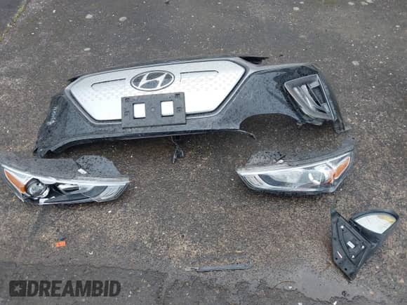 2020 Hyundai Ioniq SE z VIN KMHC75LJ3LU071938, wystawiony jako IAAI lot #41785298 z przebiegiem 47 165 mil mil oraz . Historia ofert i sprzedaży dostępna na DreamBid. Obrazek 12.