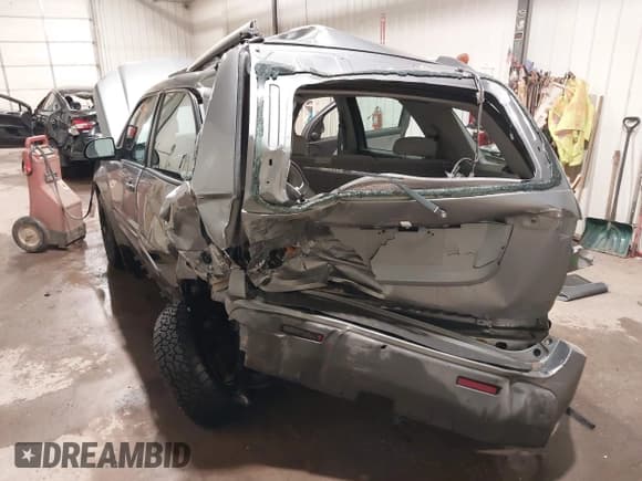 ✅ 2006 Chevrolet Equinox LS • VIN: 2CNDL13F466016924 • Лот: 41944872. Опубликован ранее на IAAI с пробегом Не указан. Бесплатный доступ к архиву аукционных продаж из США и подробный отчёт об истории автомобиля на DreamBid. Изображение 6.