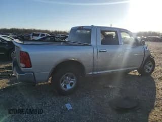 ✅ 2010 Dodge 1500 ST • VIN: 1D7RB1CPXAS138687 • Lot: 41976405. Wystawiony na Copart z przebiegiem 176 371 mil. Bezpłatny archiwum sprzedaży aukcyjnych z USA i szczegółowy raport historii pojazdu na DreamBid. Zdjęcie 3.