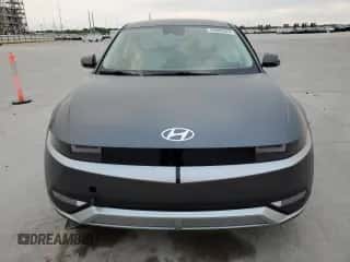 2023 Hyundai Ioniq 5 SEL z VIN KM8KNDAF7PU149489, wystawiony jako Copart lot #49989224 z przebiegiem 5 933 mil mil oraz . Historia ofert i sprzedaży dostępna na DreamBid. Obrazek 5.