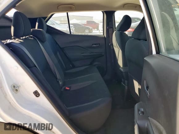 ✅ 2020 Nissan Kicks SV • VIN: 3N1CP5CV9LL552538 • Лот: 85382185. Опубликован ранее на Copart с пробегом 69 069 миль. Бесплатный доступ к архиву аукционных продаж из США и подробный отчёт об истории автомобиля на DreamBid. Изображение 11.