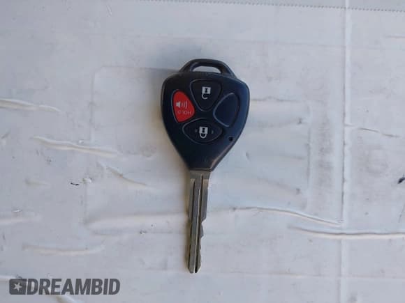 ✅ 2007 Toyota RAV4 Sport • VIN: JTMBK32V976021787 • Lot: 43735709. Wystawiony na IAAI z przebiegiem 161 762 mil. Bezpłatny archiwum sprzedaży aukcyjnych z USA i szczegółowy raport historii pojazdu na DreamBid. Zdjęcie 11.