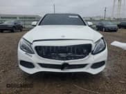 ✅ 2015 Mercedes-Benz C 300 • VIN: 55SWF4KB4FU087702 • Lot: 93246505. Wystawiony na Copart z przebiegiem 92 349 mil. Bezpłatny archiwum sprzedaży aukcyjnych z USA i szczegółowy raport historii pojazdu na DreamBid. Zdjęcie 5.