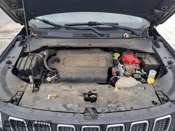 ✅ 2019 Jeep Compass Limited • VIN: 3C4NJDCB4KT818067 • Lot: 95246645. Listed on Copart with 121,656 mi. Free auction sales archive from the USA and detailed vehicle history report at DreamBid. Image 12.