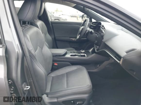 ✅ 2023 Lexus RZ 450e Premium • VIN: JTJAAAAB9PA021955 • Лот: 42043484. Опубликован ранее на IAAI с пробегом 12 993 миль. Бесплатный доступ к архиву аукционных продаж из США и подробный отчёт об истории автомобиля на DreamBid. Изображение 5.