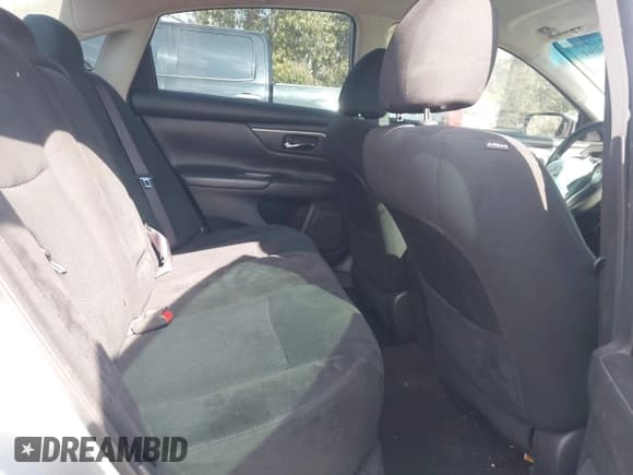 ✅ 2015 Nissan Altima S • VIN: 1N4AL3AP1FN889837 • Lot: 43621094. Wystawiony na IAAI z przebiegiem 162 397 mil. Bezpłatny archiwum sprzedaży aukcyjnych z USA i szczegółowy raport historii pojazdu na DreamBid. Zdjęcie 8.