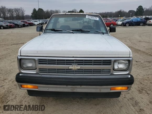 ✅ 1992 Chevrolet S-10 • VIN: 1GCCS14Z3N8129901 • Лот: 44785475. Опубликован ранее на Copart с пробегом 138 166 миль. Бесплатный доступ к архиву аукционных продаж из США и подробный отчёт об истории автомобиля на DreamBid. Изображение 5.