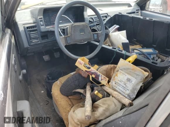 ✅ 1991 Mazda B-Series • VIN: JM2UF1230M0120864 • Лот: 66346775. Опубликован ранее на Copart с пробегом 129 285 миль. Бесплатный доступ к архиву аукционных продаж из США и подробный отчёт об истории автомобиля на DreamBid. Изображение 8.