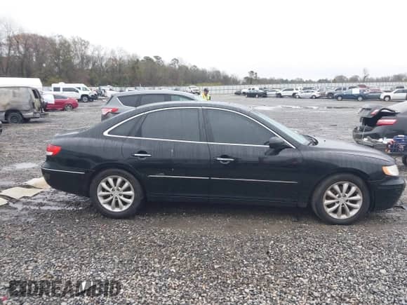 2006 Hyundai Azera SE с VIN KMHFC46F76A084367, выставлен на аукционе IAAI как лот 41752381 с пробегом 108 173 миль миль и . История ставок и продаж доступна на DreamBid. Изображение 13.