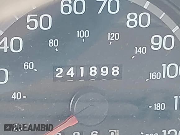 ✅ 2001 Ford Crown Victoria • VIN: 2FAFP73W01X131209 • Lot: 43033250. Listed on IAAI with 241,898 mi. Free auction sales archive from the USA and detailed vehicle history report at DreamBid. Image 14.