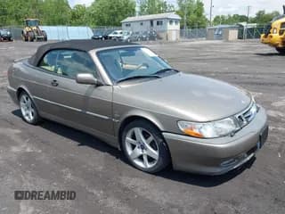 ✅ 2003 Saab 9-3 SE • VIN: YS3DF78KX37010795 • Lot: 42441244. Wystawiony na IAAI z przebiegiem 118 111 mil. Bezpłatny archiwum sprzedaży aukcyjnych z USA i szczegółowy raport historii pojazdu na DreamBid. Zdjęcie 1.