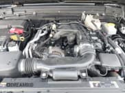 ✅ 2022 Jeep Wrangler Unlimited Sahara • VIN: 1C4HJXEG4NW186063 • Lot: 40927600. Wystawiony na IAAI z przebiegiem 22 430 mil. Bezpłatny archiwum sprzedaży aukcyjnych z USA i szczegółowy raport historii pojazdu na DreamBid. Zdjęcie 10.