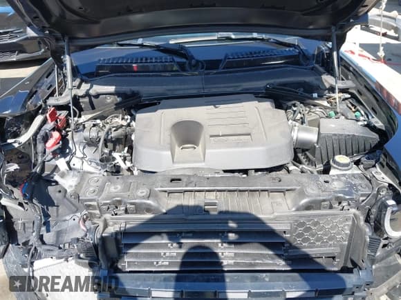 ✅ 2024 Land Rover Defender X-Dynamic SE • VIN: SALE27EU2R2312206 • Lot: 43529029. Wystawiony na IAAI z przebiegiem 12 875 mil. Bezpłatny archiwum sprzedaży aukcyjnych z USA i szczegółowy raport historii pojazdu na DreamBid. Zdjęcie 10.