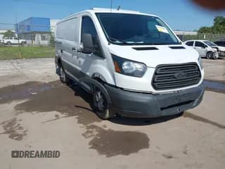 ✅ 2016 Ford Transit • VIN: 1FTYR1YG3GKA09967 • Lot: 41994688. Listed on IAAI with 117,497 mi. Free auction sales archive from the USA and detailed vehicle history report at DreamBid. Image 1.