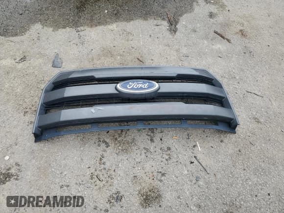 ✅ 2015 Ford F-150 Lariat • VIN: 1FTEW1EF3FFA31966 • Lot: 67223005. Listed on Copart with 209,653 mi. Free auction sales archive from the USA and detailed vehicle history report at DreamBid. Image 12.