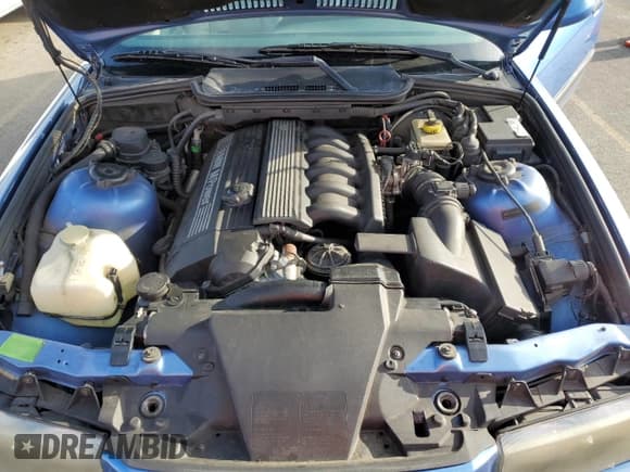 ✅ 1999 BMW 3 Series M3 • VIN: WBSBK0335XEC40971 • Lot: 87530535. Wystawiony na Copart z przebiegiem 204 744 mil. Bezpłatny archiwum sprzedaży aukcyjnych z USA i szczegółowy raport historii pojazdu na DreamBid. Zdjęcie 11.