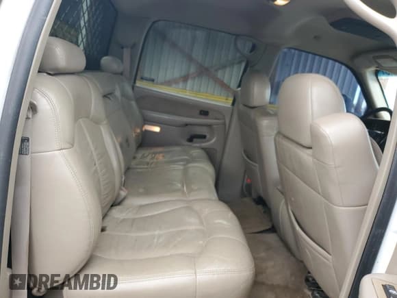 ✅ 2001 Chevrolet Silverado 2500HD • VIN: 1GCHK231X1F213744 • Lot: 92597325. Wystawiony na Copart z przebiegiem 237 190 mil. Bezpłatny archiwum sprzedaży aukcyjnych z USA i szczegółowy raport historii pojazdu na DreamBid. Zdjęcie 10.