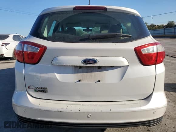 ✅ 2013 Ford C-Max SEL • VIN: 1FADP5CU7DL553179 • Lot: 76288614. Wystawiony na Copart z przebiegiem 213 101 mil. Bezpłatny archiwum sprzedaży aukcyjnych z USA i szczegółowy raport historii pojazdu na DreamBid. Zdjęcie 6.