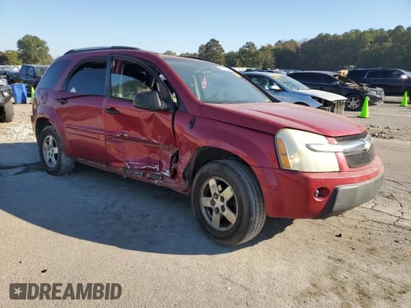✅ 2005 Chevrolet Equinox LS • VIN: 2CNDL23F856037957 • Лот: 77535284. Опубликован ранее на Copart с пробегом 303 477 миль. Бесплатный доступ к архиву аукционных продаж из США и подробный отчёт об истории автомобиля на DreamBid. Изображение 4.