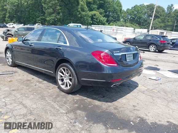 ✅ 2015 Mercedes-Benz S 550 • VIN: WDDUG8FB6FA083088 • Lot: 42560721. Listed on IAAI with 114,390 mi. Free auction sales archive from the USA and detailed vehicle history report at DreamBid. Image 3.