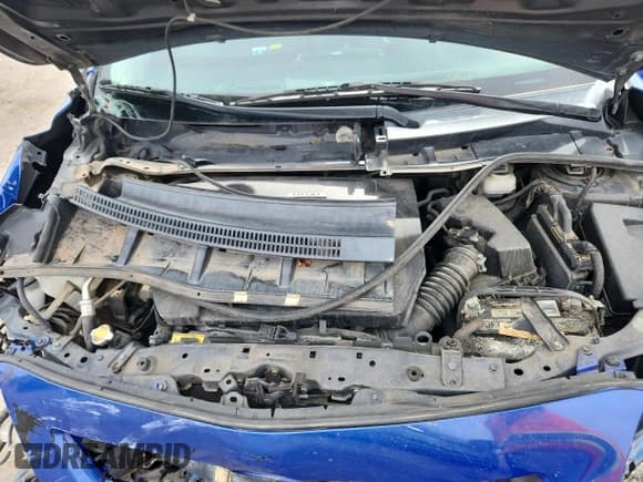 ✅ 2010 Toyota Corolla LE • VIN: 1NXBU4EE2AZ306633 • Lot: 71530975. Wystawiony na Copart z przebiegiem 161 928 mil. Bezpłatny archiwum sprzedaży aukcyjnych z USA i szczegółowy raport historii pojazdu na DreamBid. Zdjęcie 11.